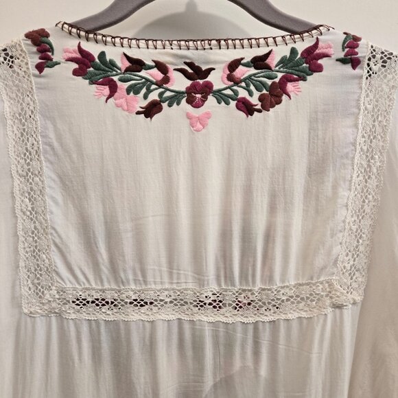 Tasha Polizzi Embroidered Blouse - Picture 9 of 9